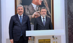 Bakan Yumaklı, Eskişehir Valiliği'ni ziyaret etti
