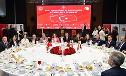 Vali Yılmaz, şehit yakınları ve gazilerle "Büyük Aile Sofrası"nda buluştu