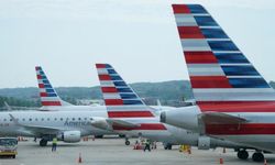 American Airlines uçağının gövdesinde kurşun izi iddiası