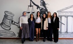 Anadolu Üniversitesi Hukuk Fakültesinden Türkiye çapında büyük başarı