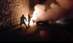 Korkutan araç yangını