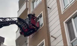 Binada mahsur kalanlar kurtarıldı