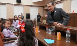 Öğrencilerden Başkan Ataç'a anlamlı mektup: "Herkes sizi seviyor"