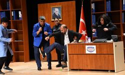 Eskişehir adalet teşkilatı tiyatro sahnesinde