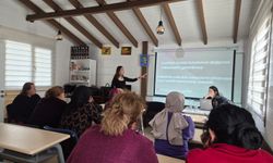 Eskişehir'de mahalle mahalle gezdiler:  Kadınlara yasal hakları anlatıldı!