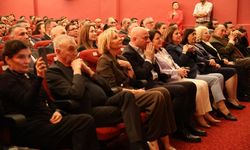 Eskişehir’de sahneye çıkan isim herkesi duygulandırdı!