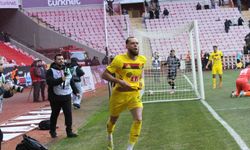 Gol makinası perdeyi açtı