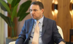 Eskişehir'de yaşanan kazada eski Kültür ve Turizm Bakanı yaralanmıştı: Adalet Bakanı'ndan açıklama geldi