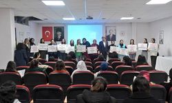 Yeşilay Eskişehir'de "Bağımlılıkla Mücadele" semineri yaptı