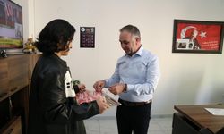 Eskişehir'de çocuk evlerinde kalan minik ellerden anlamlı 18 Mart hediyesi