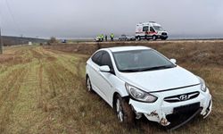 Islak yol kazaya neden oldu: 2 yaralı