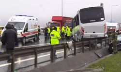 Polis servis minibüsü kaza yaptı: 1 polis şehit oldu, 16 polis yaralandı