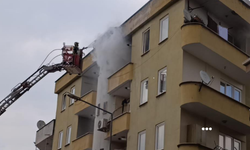 Yemek yapılırken çıkan yangın paniğe neden oldu