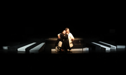 Unutmak oyunu Eskişehir’de prömiyer yaptı