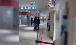 Tokyo’daki AVM’de bıçaklı saldırı dehşeti
