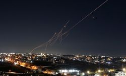 Hizbullah, Lübnan’dan İsrail’e gerçekleştirilen füze saldırılarını üstlendi: "Hamaney’in intikamı için yapıldı"