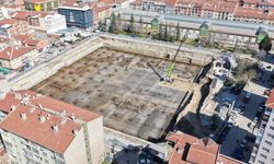 Eskişehir’de Kurtuluş Kapalı Pazar Yeri inşaatında çalışmalar hızla ilerliyor