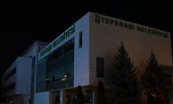 Tepebaşı’nda ışıklar iklim krizi için söndü