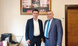 2Eylül’den Prof. Dr. Gürsoy’a ziyaret