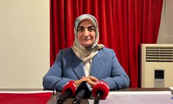 Saadet Partili Ebru Asiltürk Eskişehir'de konuştu: “Bölgedeki savaş Türkiye’yi doğrudan etkiliyor”