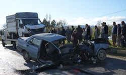 Feci kaza: Araç ikiye bölündü sürücü hayatını kaybetti