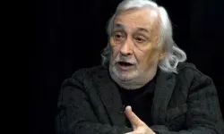 Usta tiyatrocu Müjdat Gezen hastaneye kaldırıldı