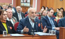 Odunpazarı meclisinde konuşan Kepez: “PTT kapatıldı algısı doğru değil”