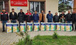 Eskişehir'de çiftçilere yüzde 50 hibeli tohum dağıtıldı