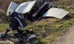 Kontrolden çıkan otomobil şarampole yuvarlandı