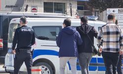 İzinsiz fotoğraf çeken şahsa meydan dayağı!