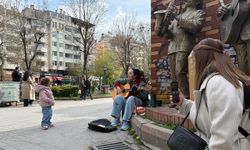 Minik ayakları ile uyduğu ritimler binlerce beğeni aldı