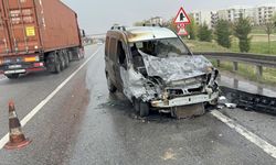 Eskişehir'de faciadan dönüldü: Otomobil alev aldı!