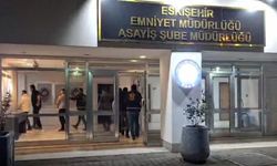 Eskişehir'de otomobil hırsızlığı: 4 zanlıdan 1'i tutuklandı