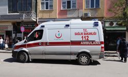 Eskişehir'de otomobil scooter'a çarptı: Sürücü yaralandı