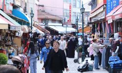 Hamamyolu’nda bahar yoğunluğu: İğne atsan yere düşmüyor