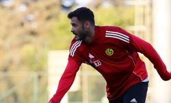 Deniz Keskin forma giyecek