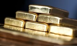 Ateşkes piyasaları sarstı: altın yükseldi, petrolde sert düşüş