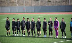 Anadolu perdeyi kapatıyor