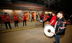 Milliler tarih yazdı, Anadolu Üniversitesi tek yürek oldu