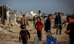Gazze’de yeni tehlike: Haşere istilası çocukları hedef alıyor