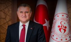 Osman Aşkın Bak: "A Milli Futbol Takımımız, Dünya Kupası'nda iyi işler yapacak"