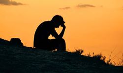 “Erkekliğini kanıtlama baskısı” arttıkça mutluluk düşüyor