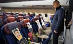 İran heyetinden dikkat çeken sembolik mesaj: Uçak koltuklarına çocuk fotoğrafları bırakıldı