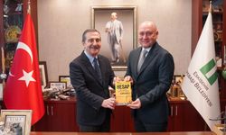 Balyalı’dan Başkan Ataç’a ziyaret: Tepebaşı’nda sosyal belediyecilik vurgusu