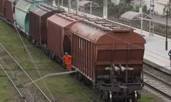 Azerbaycan’dan Ermenistan’a 887 tonluk petrol sevkiyatı