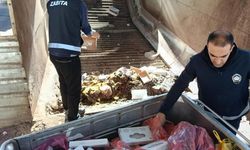 Hakkari’de 500 kilogram tarihi geçmiş gıda imha edildi