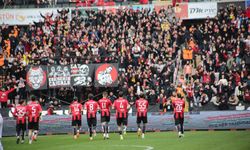 Tahriklere kapılmayalım!