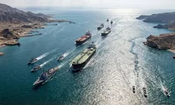 İran Hürmüz Boğazı'nı açtı