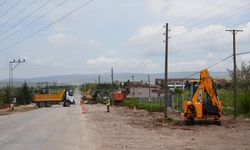 Başkan Ünlüce çalışmaları yerinde inceledi: 100. Yıl Bulvarı modern yüzüne kavuşuyor