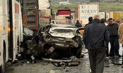Zincirleme trafik kazası: 1'i ağır 5 yaralı
